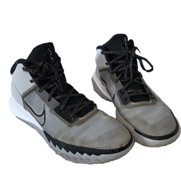 Nike Kyrie flytrap Wolf Grey / Black sneakers men’s size 9 - Picture 1 of 12
